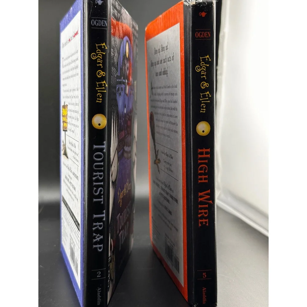 Edgar‎ and Ellen Books Lot of 2 High Wire 1st Edition The Tourist Trap Og en